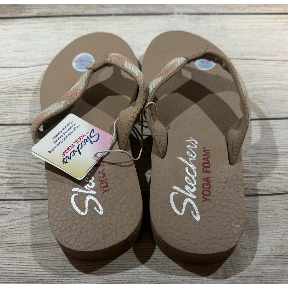 NEW Skechers Yoga Foam Meditation Sunny Days Chevron Flip Flop Sandals Sz 9 NWT - Picture 3 of 5